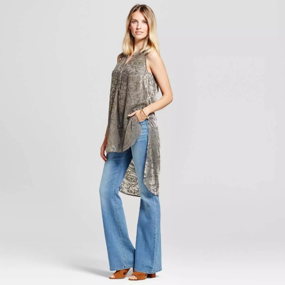 Knox Rose Velvet Burnout Tunic Tank